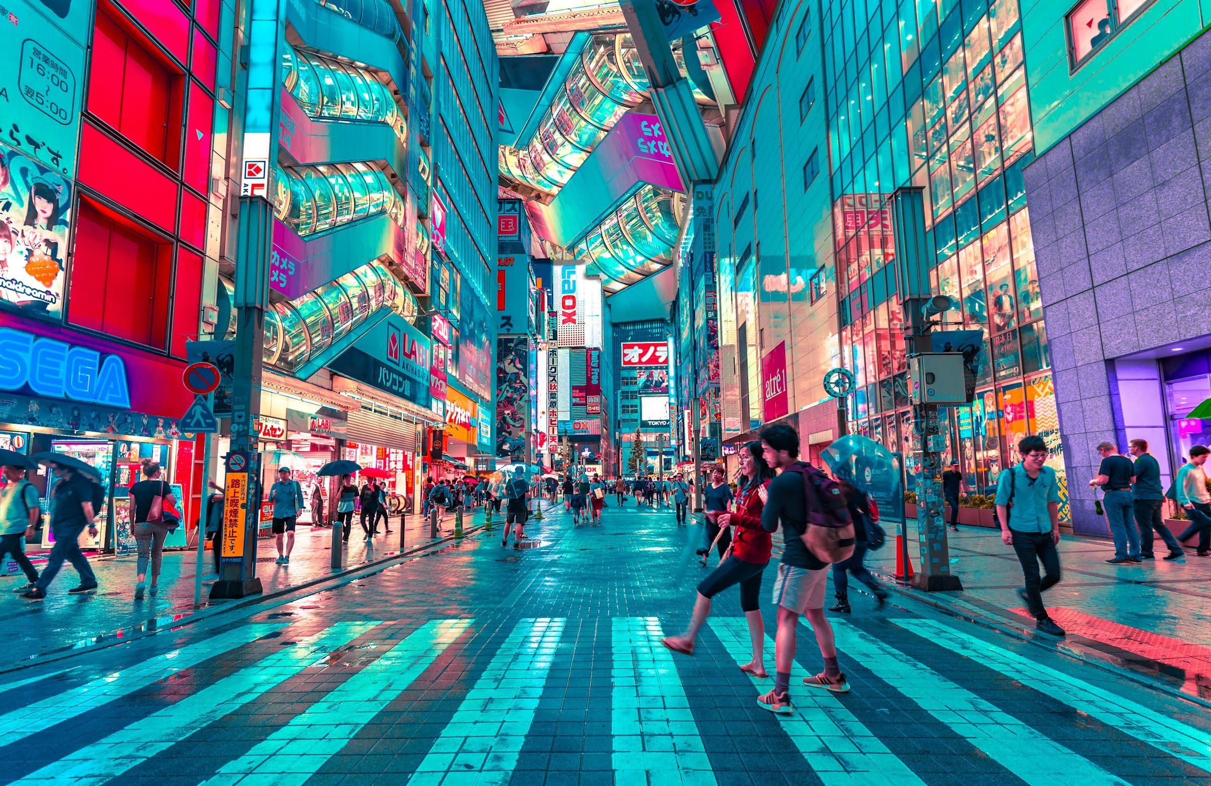 Tokyo skyline representing the luxury-hotel shortlist for a Tokyo food itinerary.